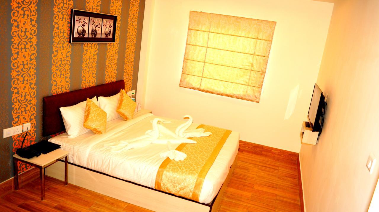 Rnb Select Vijay Palace Jaipur Bagian luar foto
